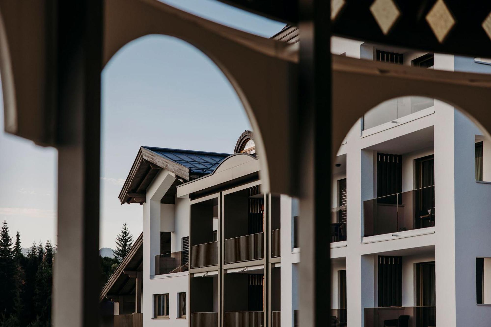 Alpina Alpendorf Otel Sankt Johann im Pongau Dış mekan fotoğraf